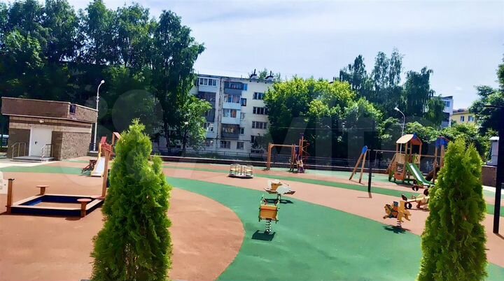 3-к. квартира, 98 м², 2/25 эт.