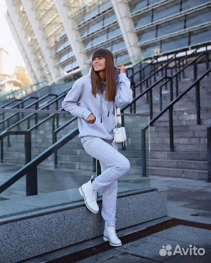 Костюмы женские утепленные с начёсом