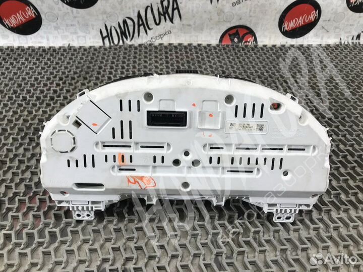 Щиток приборов (приборная панель) Honda HR-V