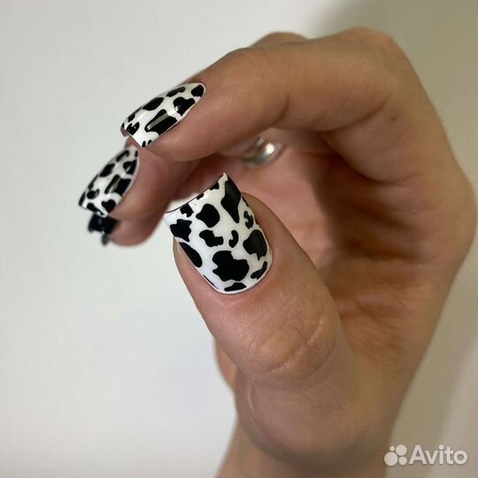 Маникюр педикюр