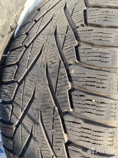 Nokian Tyres Hakkapeliitta R2 SUV 245/60 R18 109