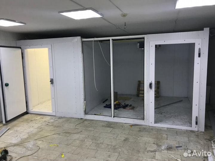 Холодильная камера-витрина для мясного магазина