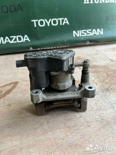 Суппорт тормозной задний правый Kia Sorento 4 4WD