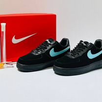 Tiffany & Co. x Nike Air Force 1 Low (37-41)