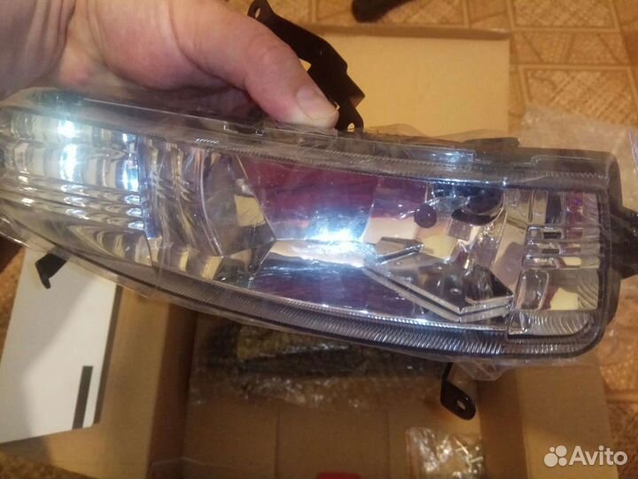 Фара dlaa hy-272 Accent/Verna