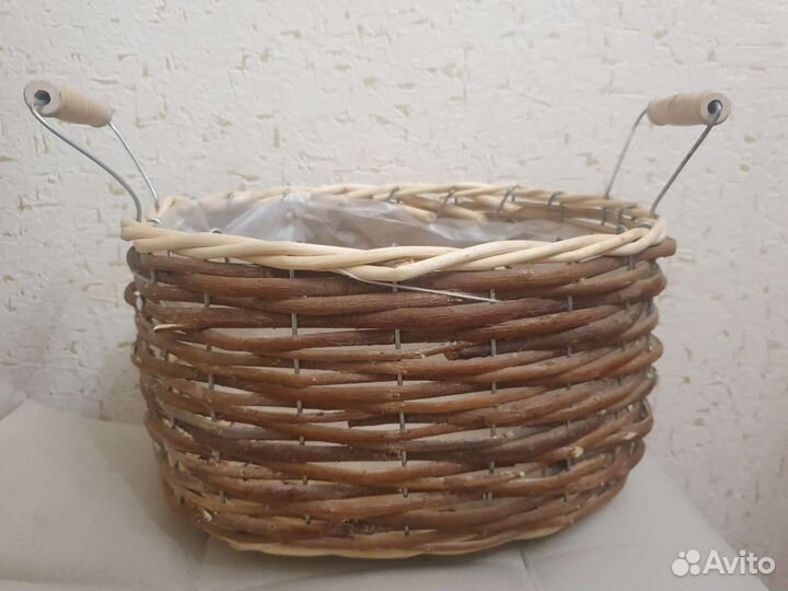 Кашпо для цветов деревянное