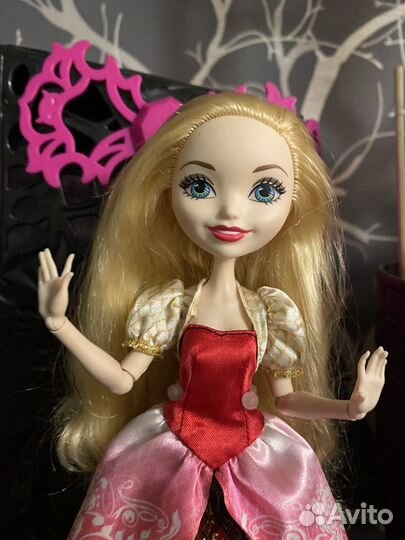 Ever After High Эппл Вайт