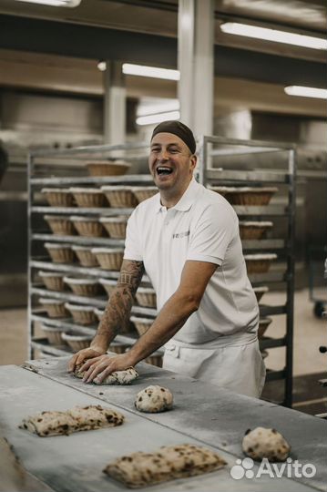 Пекарь (еженедельные выплаты)