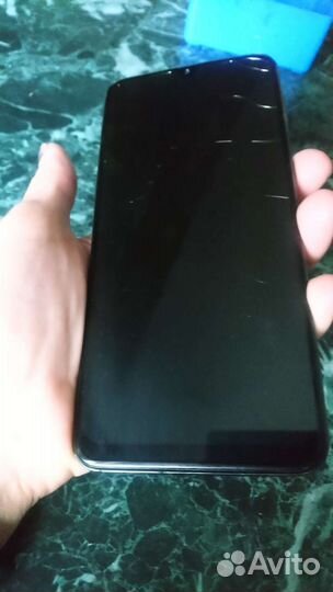 Samsung Galaxy A50, 4/64 ГБ