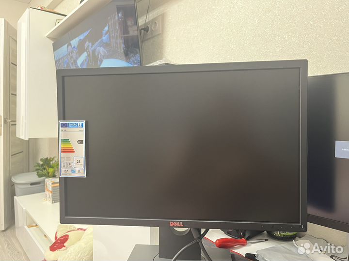 Монитор Dell 22