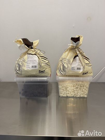 Шоколадная глазурь, мастика, какао, изомальт