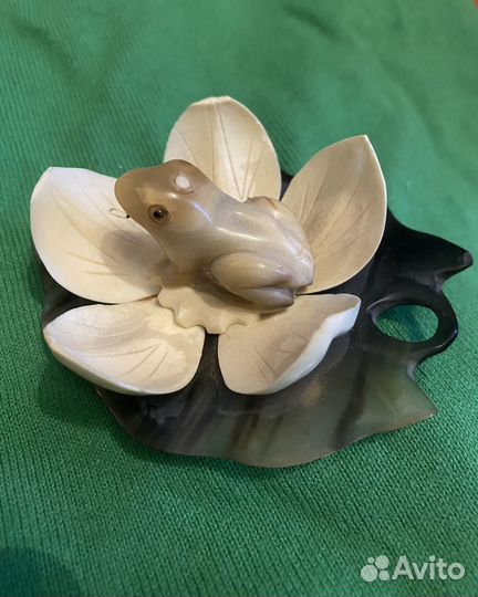 Царевна-лягушка на кувшинке рог кость СССР ретро