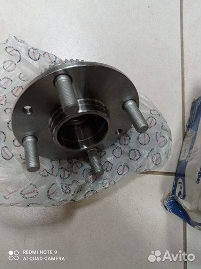 Ступица задняя с подшипником Kia Sephia