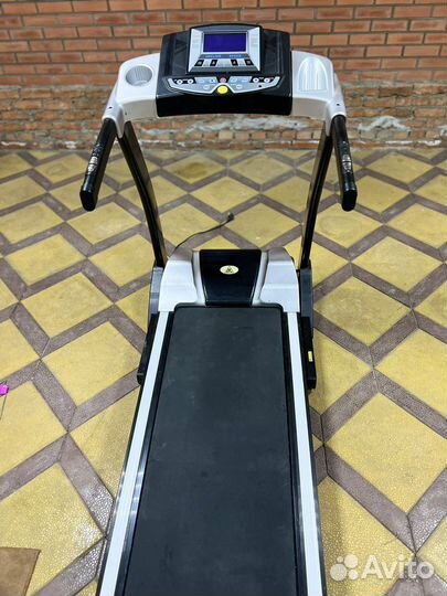 Беговая дорожка DFC T505 Terra, черный/серый