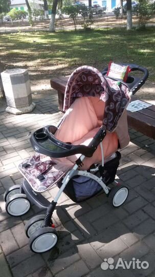 Коляска прогулочная