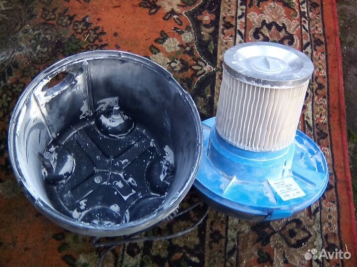 Пылесос 6 литров строительный