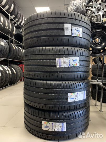 Michelin Pilot Sport 4 SUV 275/45 R21 и 315/40 R21 115Y