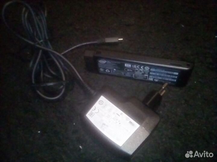 Компьютер- стик Intel blkstk1a32sc