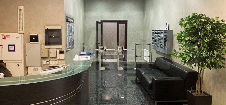 От собственника у метро офис 302.9 кв.м