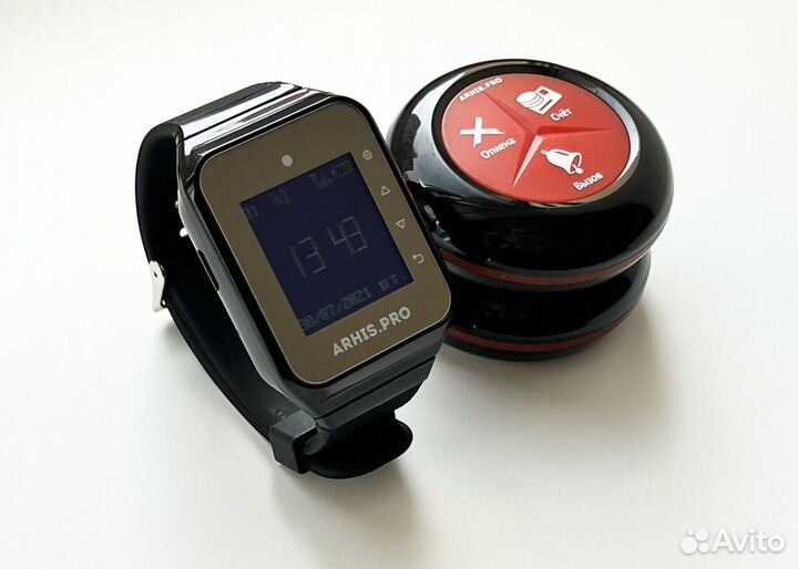 Премиальная кнопка вызова официанта и часы