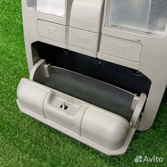 Фонарь салона (плафон) передний верхний SsangYong