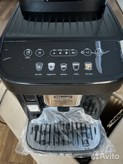 Кофемашина Delonghi Ecam 290.61