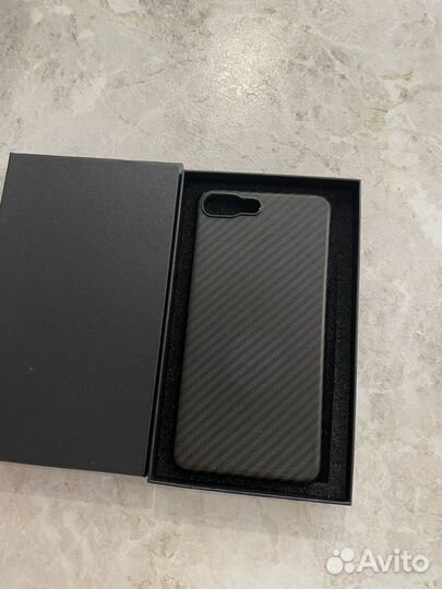 Карбоновый чехол iPhone 8 Plus