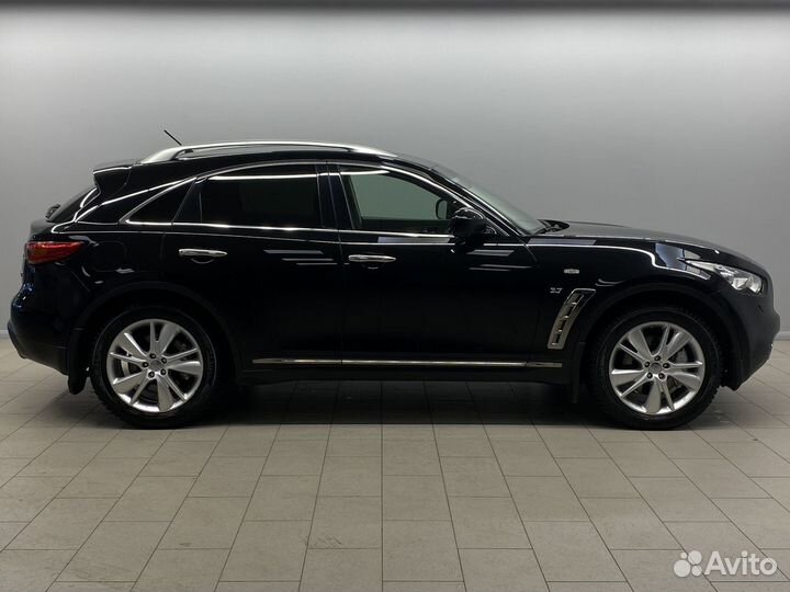 Infiniti QX70 3.7 AT, 2016, 114 789 км