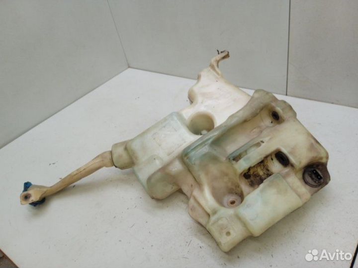 Бачок омывателя лобового стекла Mercedes-Benz