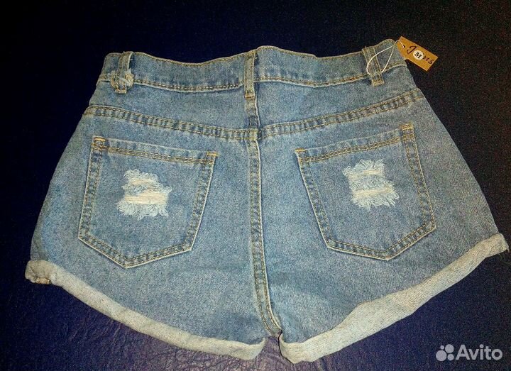 Шорты женские