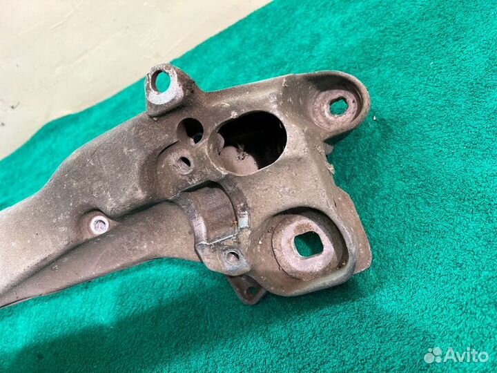 Балка подмоторная Audi A8 D3 2007