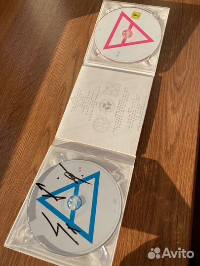 Thirty Seconds to Mars “This Is War” с автографом