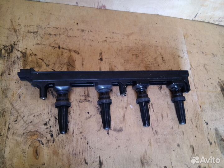 Катушка зажигания Peugeot 407