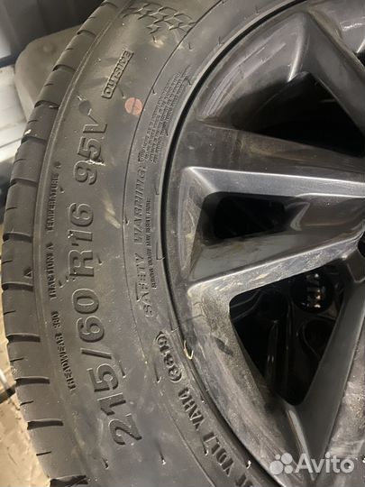 Колеса,диски,шины 5х114.3 размер 215/60r16
