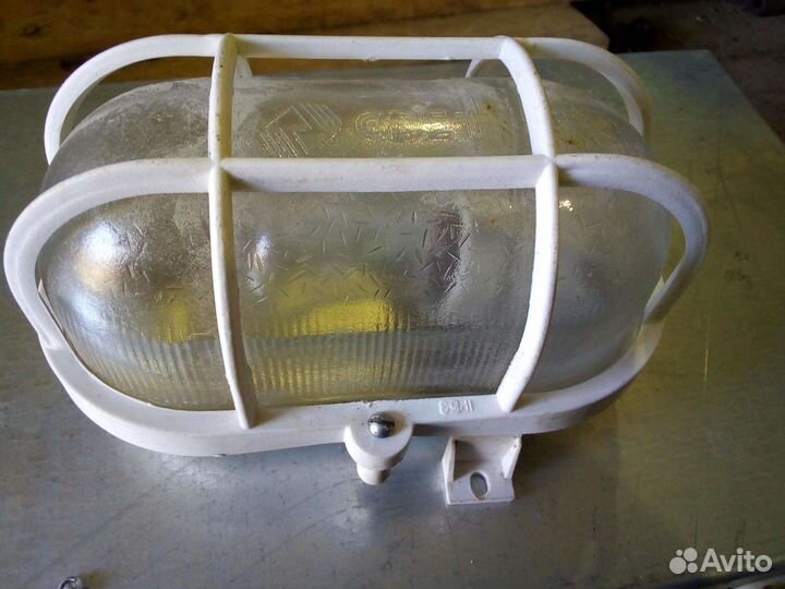 Светильник б/у