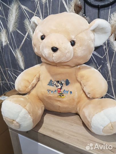 Большие плюшевые медведи