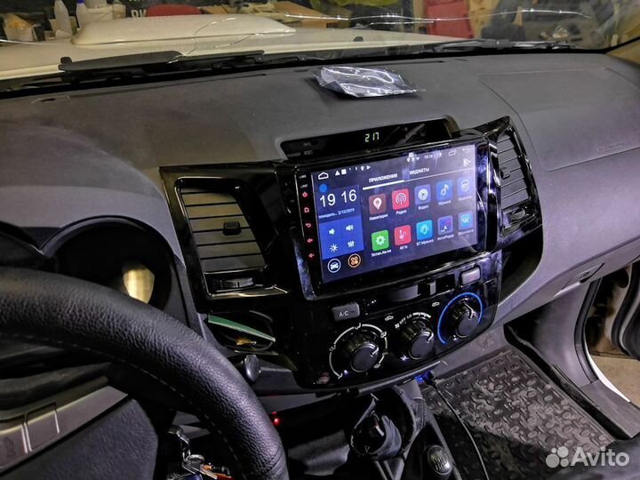 Магнитола Toyota Hilux 7 08-11 Android