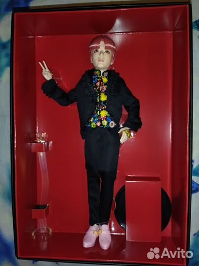 Кукла BTS Ви Тэхен Престиж коллекционная, Маттел