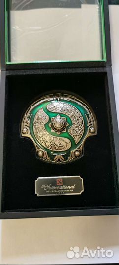 Сувенирный Aegis (Аегис) 2018 года