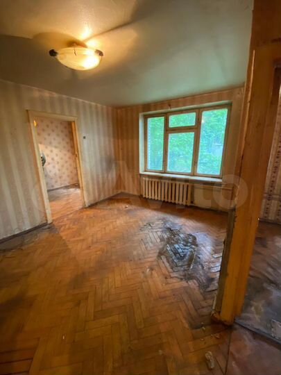 2-к. квартира, 43 м², 1/5 эт.