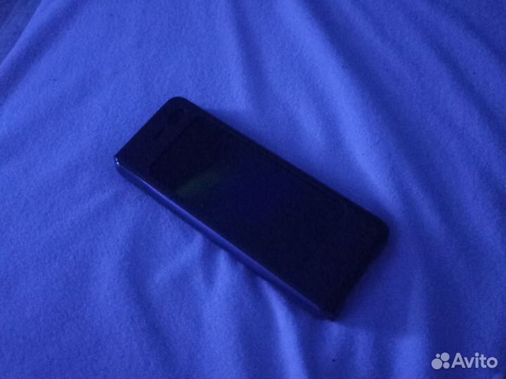 Samsung Galaxy Fold, 12/512 ГБ