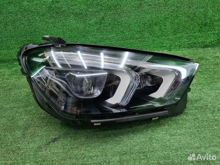Фара правая Mercedes-Benz GLE