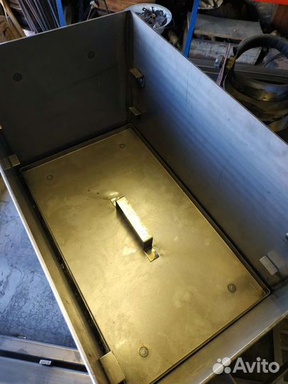 Коптилка/коптильня