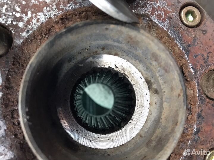 Кулак в сборе задний правый на Subaru Impreza wrx