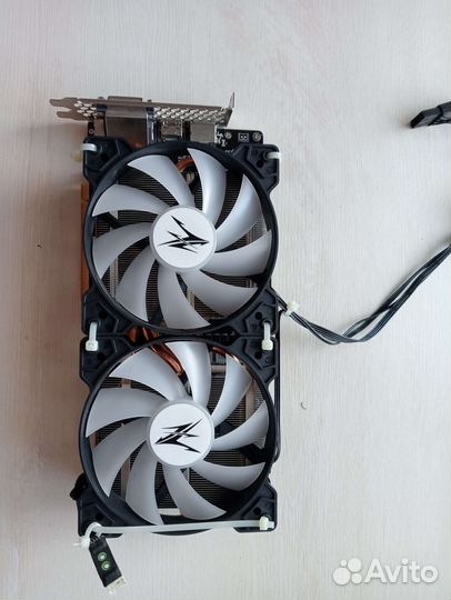 Видеокарта palit 1070 gamerock