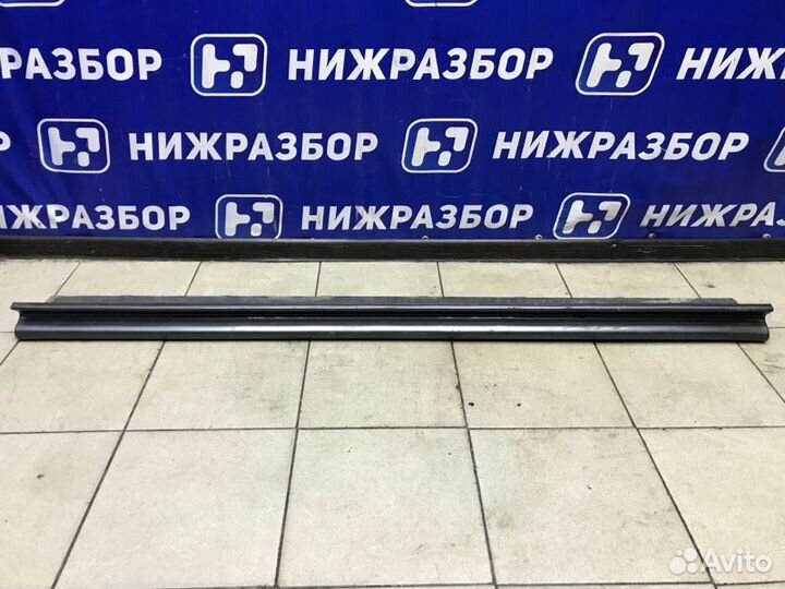 Накладка на порог (наружная) левая Kia Sportage 1