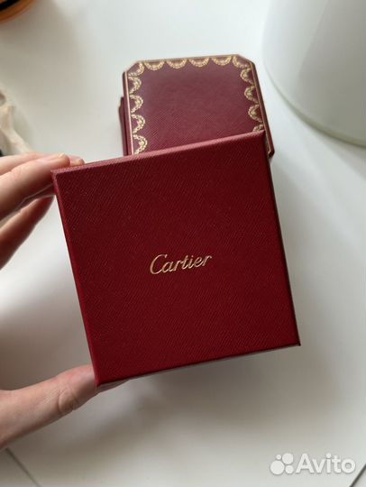 Золотое кольцо cartier