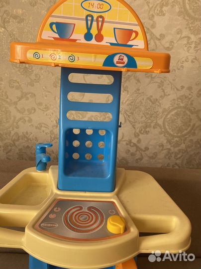 Детская кухня, кукольная коляска