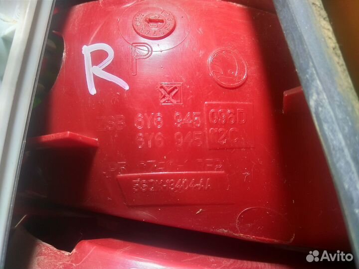 Фонарь задний правый Skoda Fabia 1 2005 хэтчбек