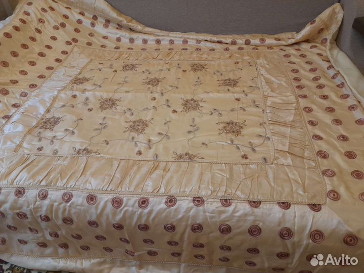 Покрывало на 2 х спальную кровать